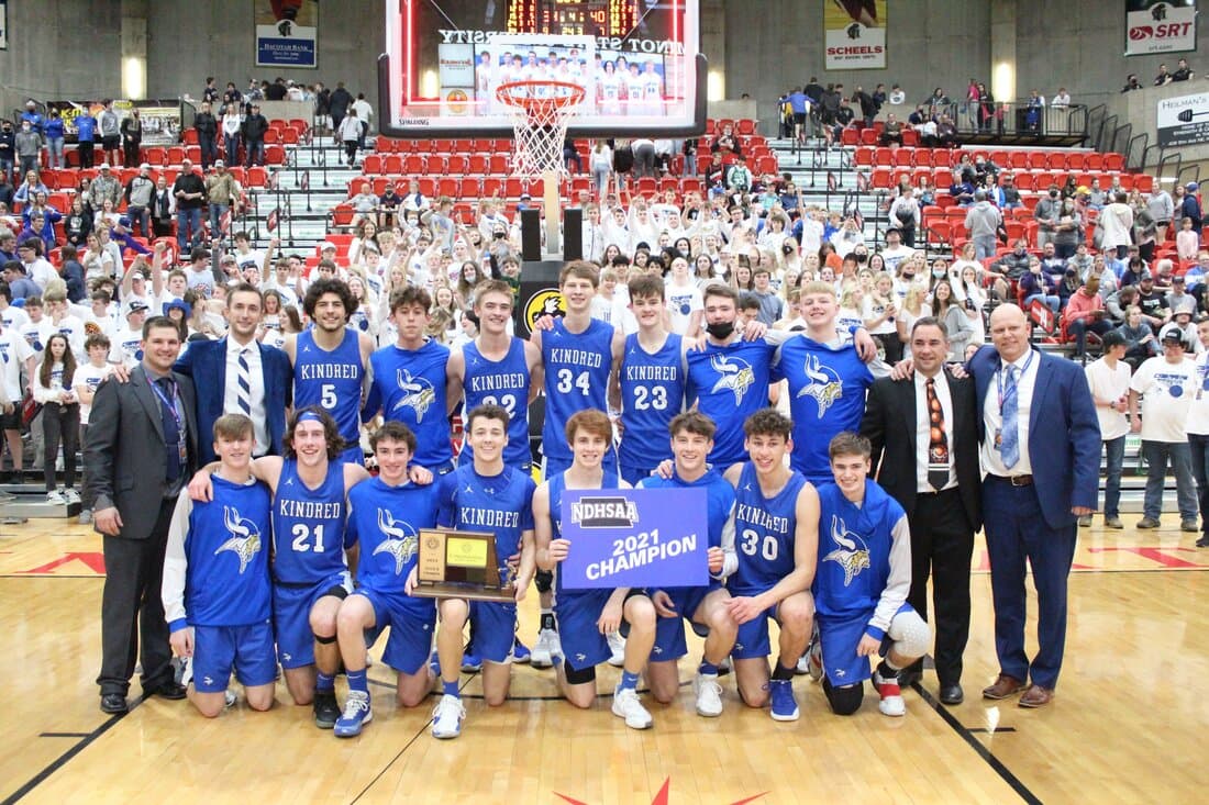 MPB Thunder Defeat Hankinson in Overtime, Advance to State Tournament