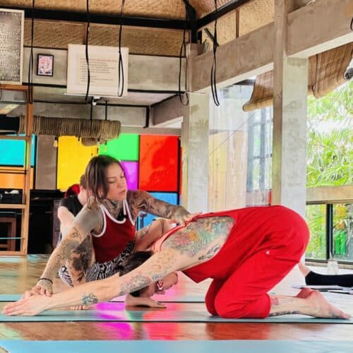 105F launches 300-hour Hot Yoga teacher training in Mexico, OHYA-approved