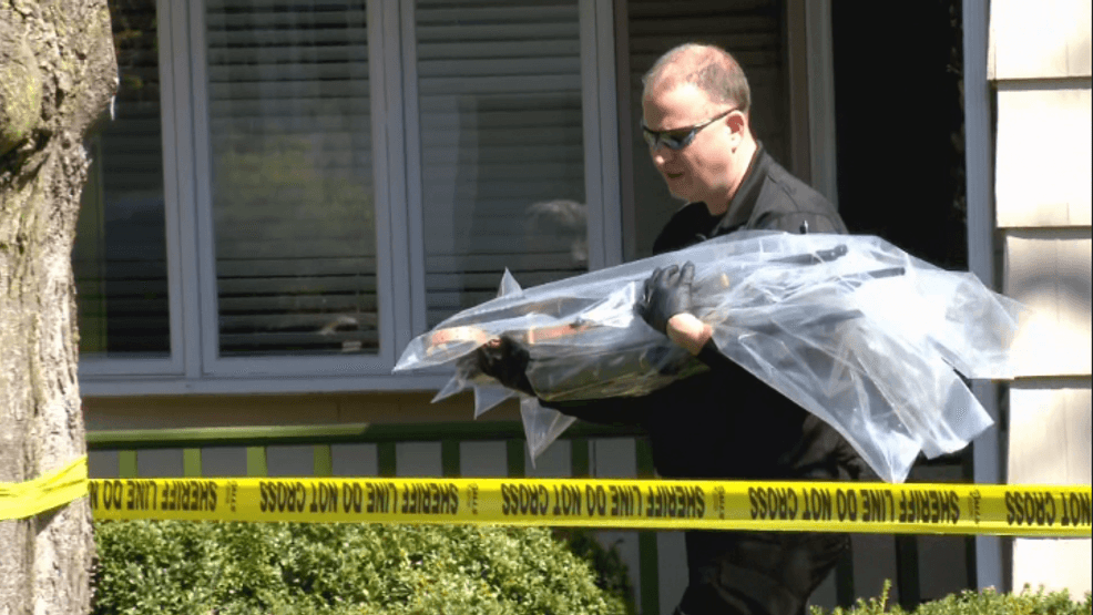 Murphy pleads guilty in weapons case tied to officer killings