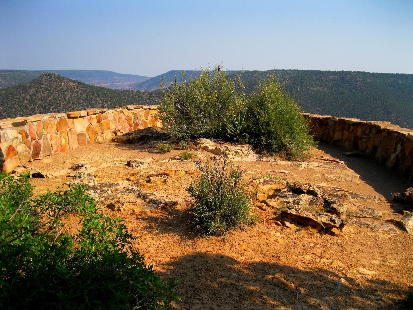 Dove Creek guide highlights public lands and nearby Dolores River Overlook