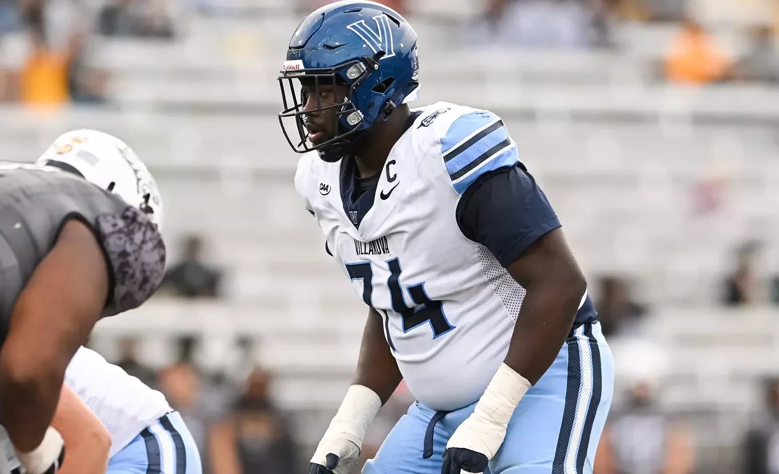 Villanova star Temi Ajirotutu joins Hamilton Tiger-Cats offensive line