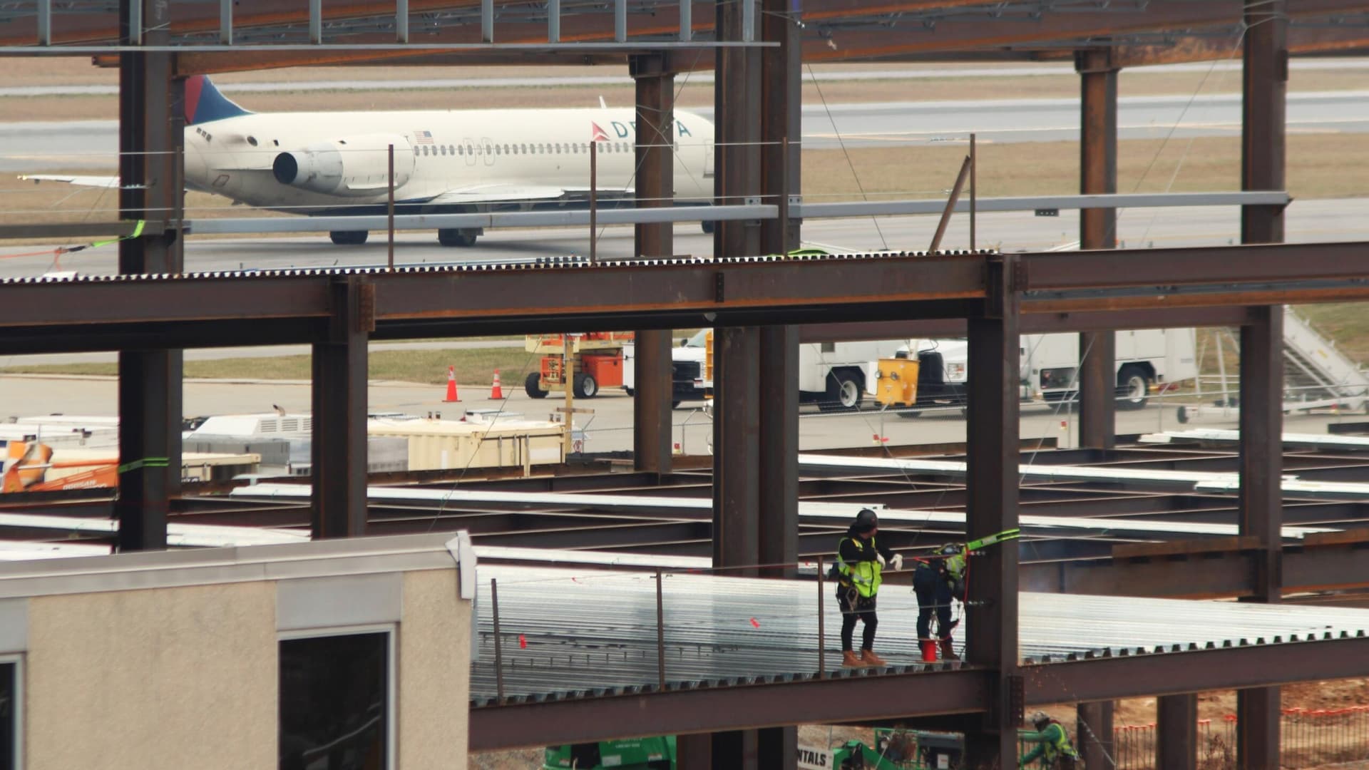 U.S. Rep. Chuck Edwards Presents $2.5M to Asheville Airport for Taxiway