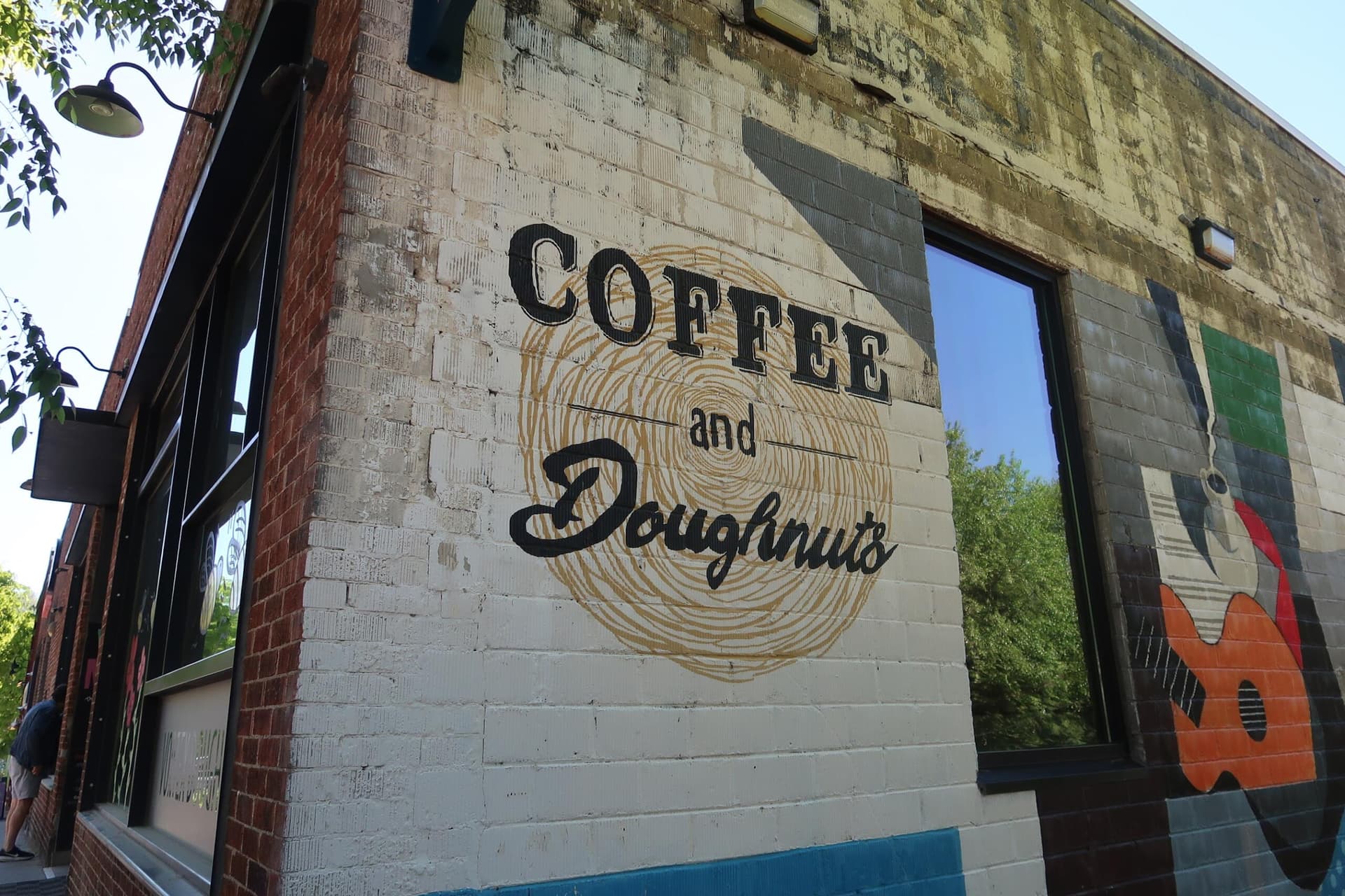 Vortex Doughnuts closure sparks unpaid wage dispute in Asheville's South Slope