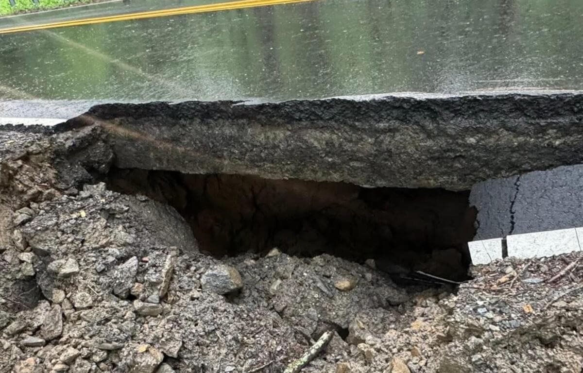 Heavy rain closes roads, triggers flooding across Buncombe County and region