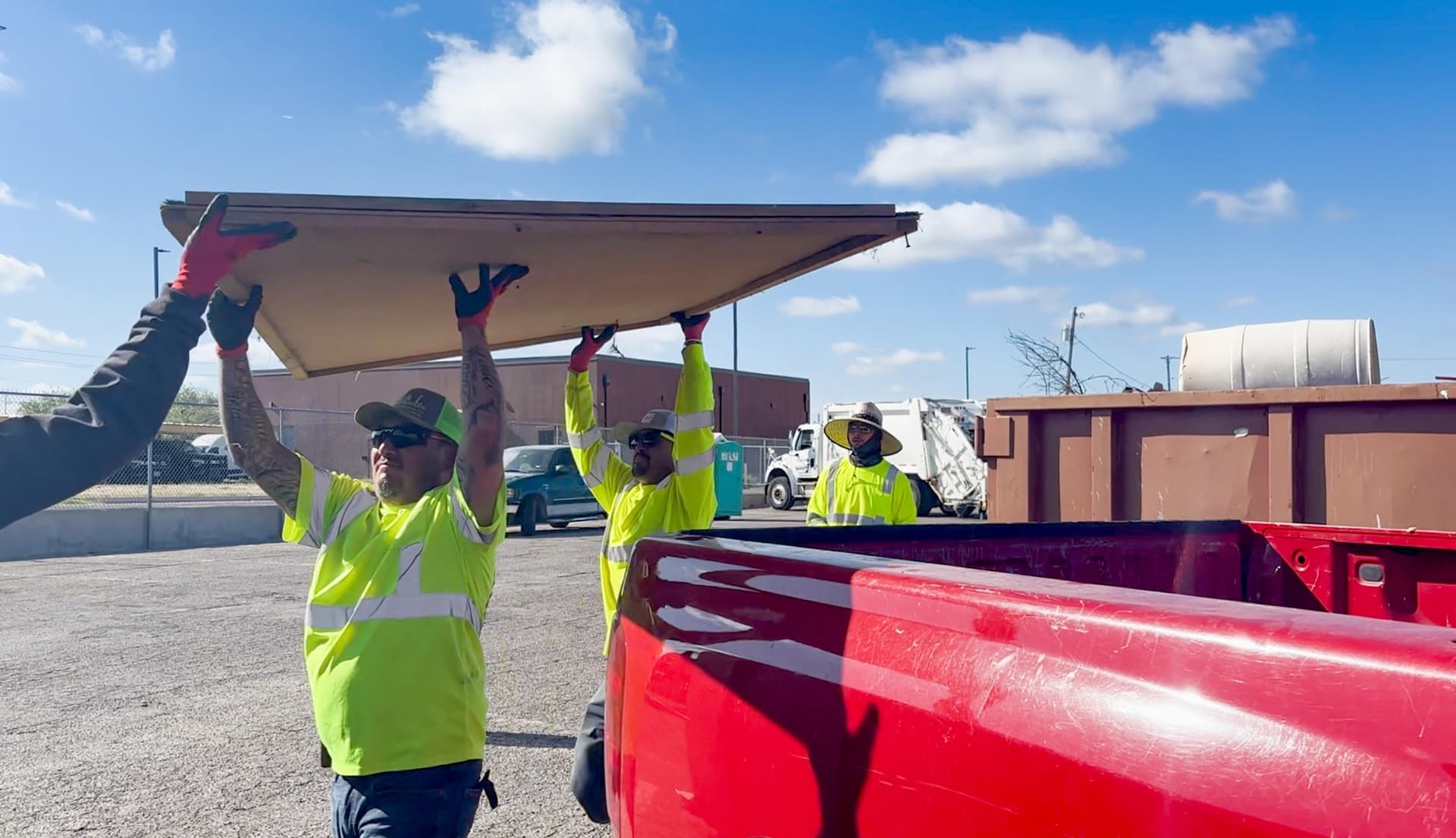 Val Verde Holds Fourth Citywide Cleanup, Residents Tackle Bulky Waste