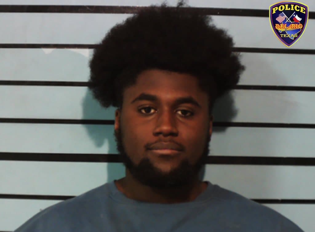 Del Rio Police Arrest Man After Hit-and-Run, Burglary Near Meandering Way