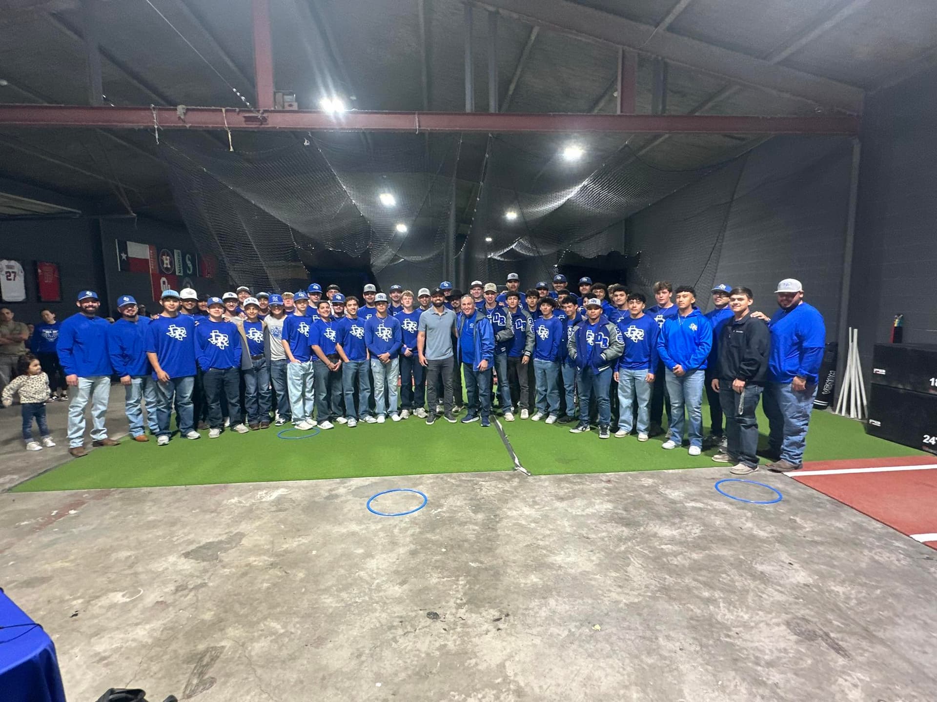 Del Rio Rams lean on 13 seniors to rebound in District 30-6A