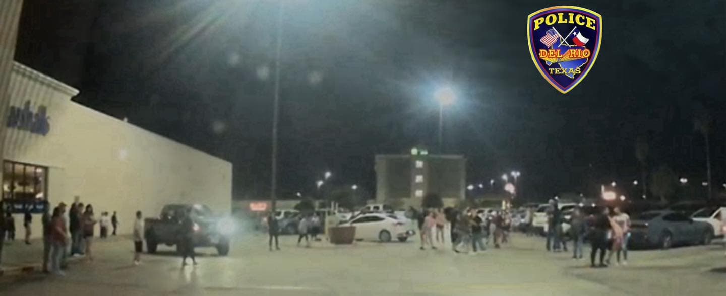 Four Arrested After Large Fight Erupts at Plaza Del Sol Mall