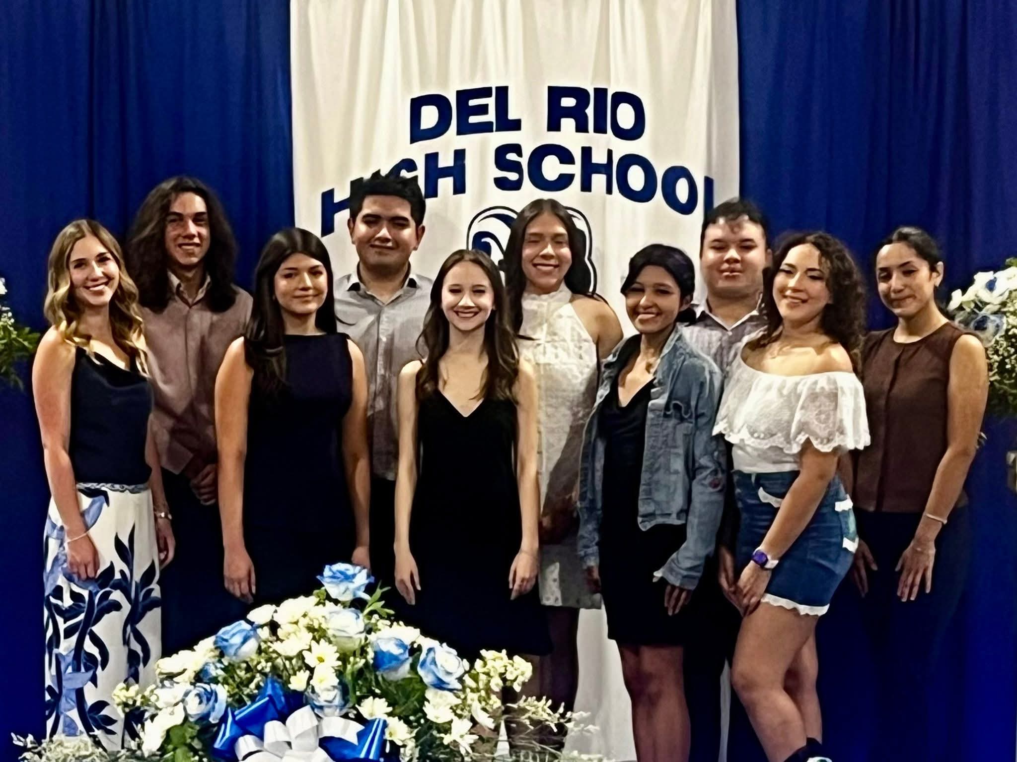 Del Rio High School Class of 1984 awards 12 scholarships to seniors
