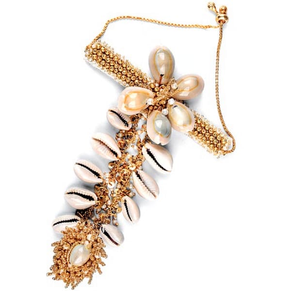 Shell jewellery adds bohemian charm to mehendi bridal looks