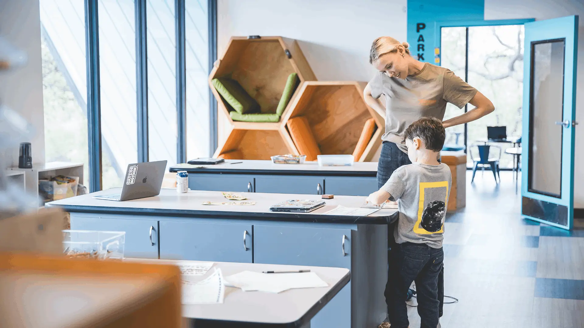 San Francisco school lets AI lead, charges $75,000 tuition