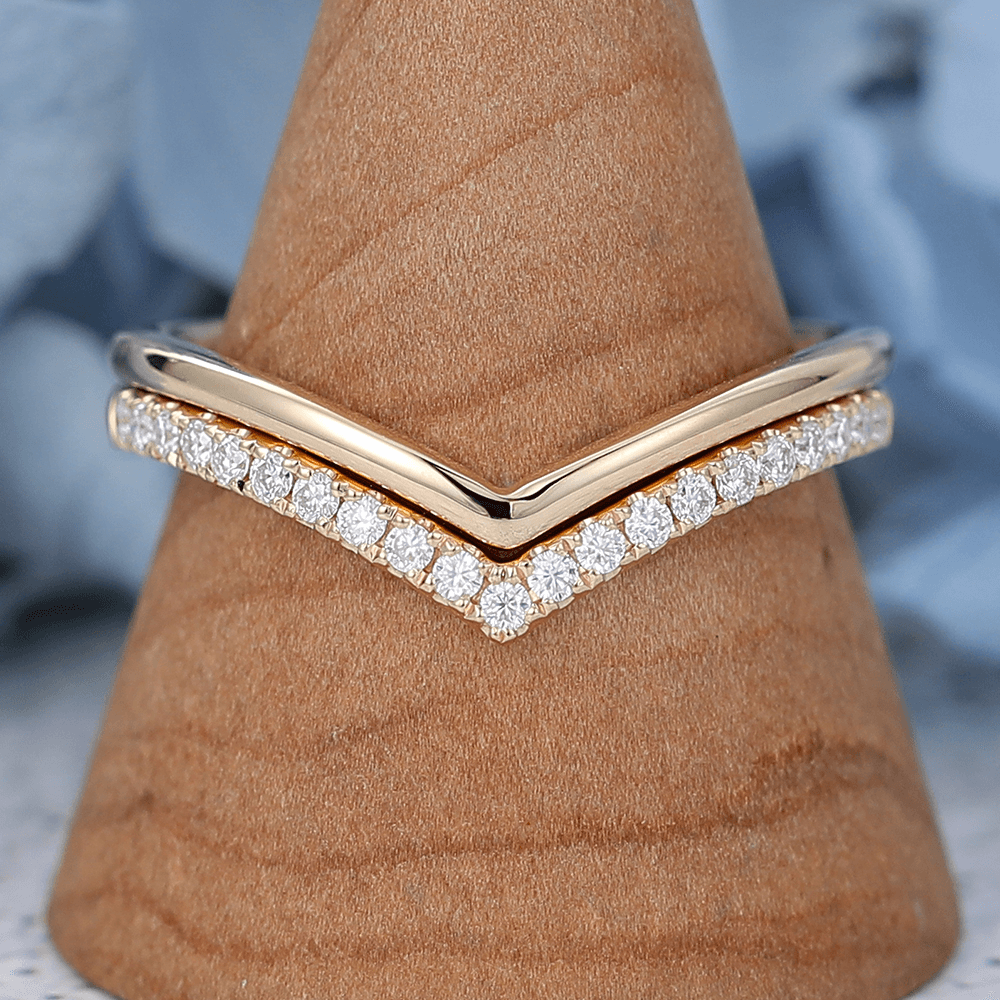 Seven Essential Tips for Stacking and Wearing Ultra-Thin Rings