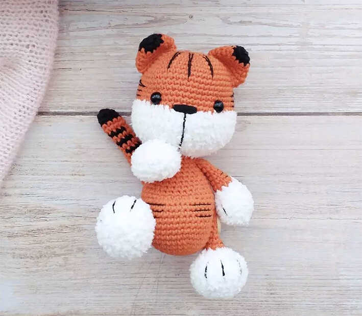 Beginner Baby Tiger Amigurumi Pattern Brings Cute, Easy Handmade Charm