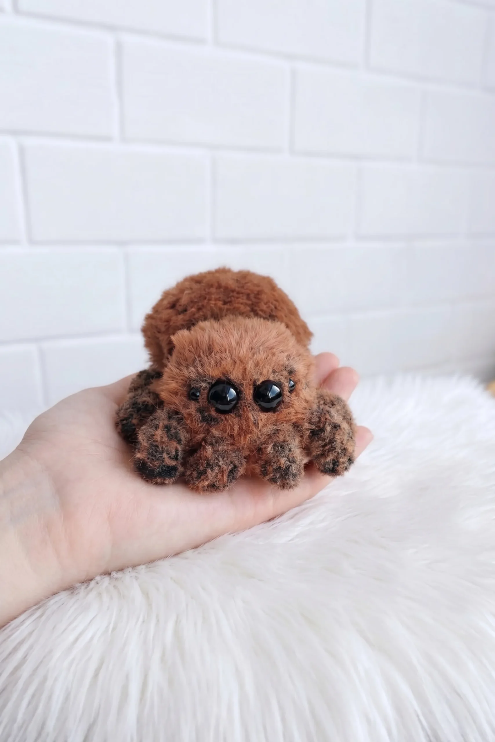 Free Crochet Spider Amigurumi Pattern Makes a Fuzzy Plush Toy