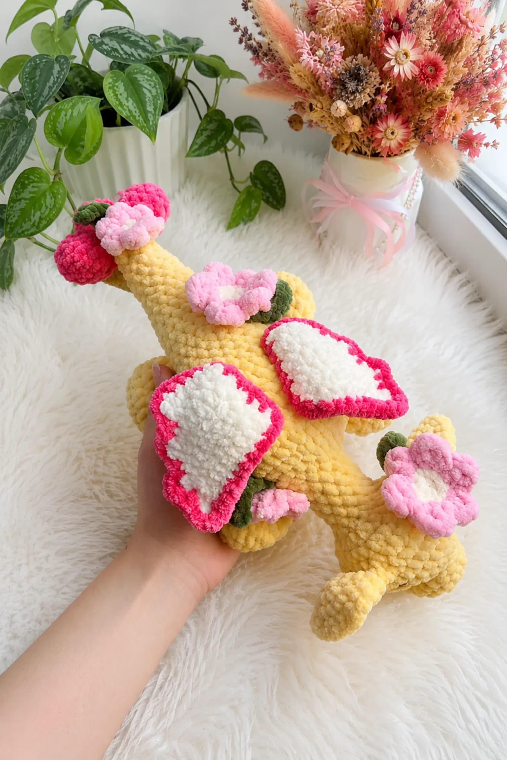 Flower Monster amigurumi blends fantasy flair with easy weekend making