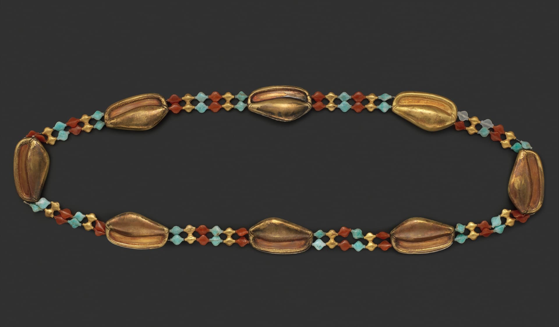 Ancient Egyptian jewelry reveals the meaning behind layered adornment