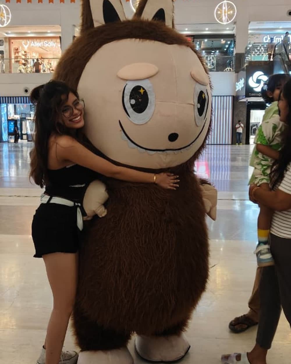 Labubu Meet and Greet in Ventura Features Photo Booth, Slime and Klaw Tokens