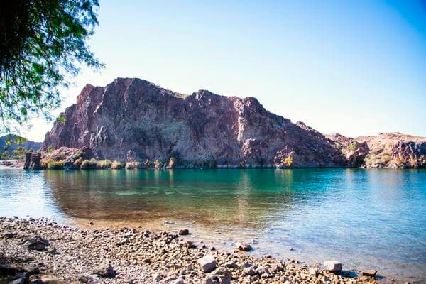 Buckskin Mountain State Park offers year-round river and desert access