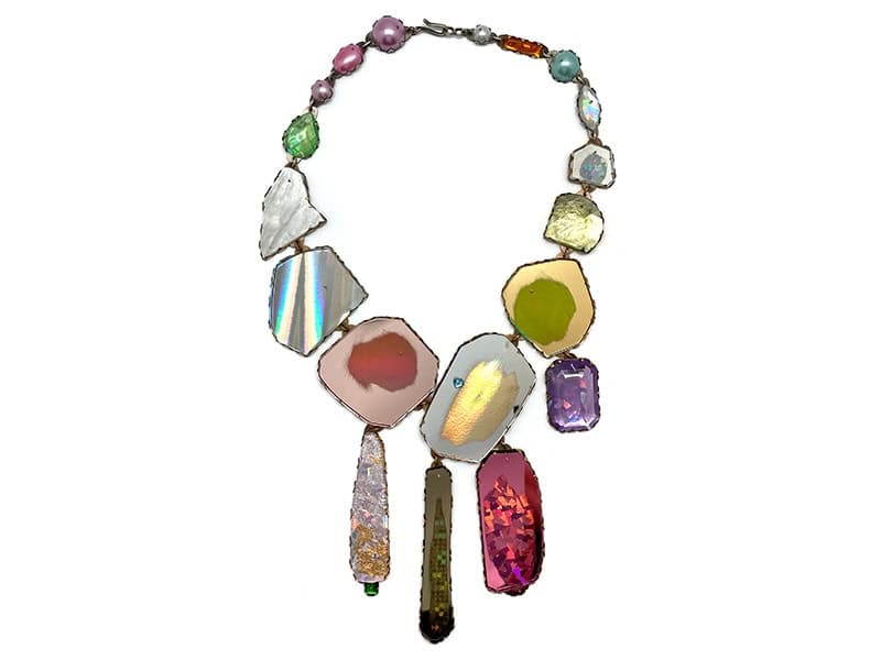 Art Jewelry Forum Curates Studio Pieces Rich in Cultural and Conceptual Meaning