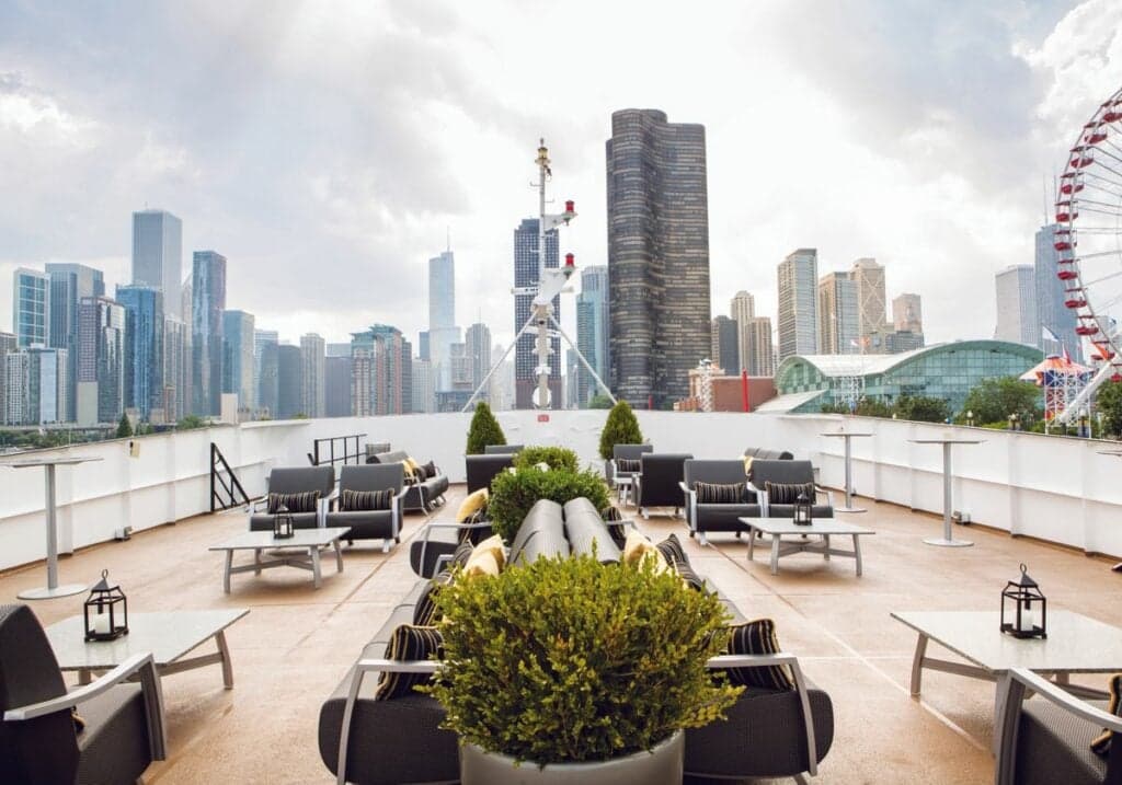 Chicago Mother's Day Experiences: Cruises, Brunches, and Bookable Local Gifts