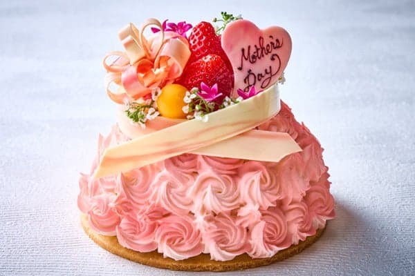 Hotel Metropolitan Ikebukuro Debuts Limited Sweet Topiary Mother's Day Cake for 2026
