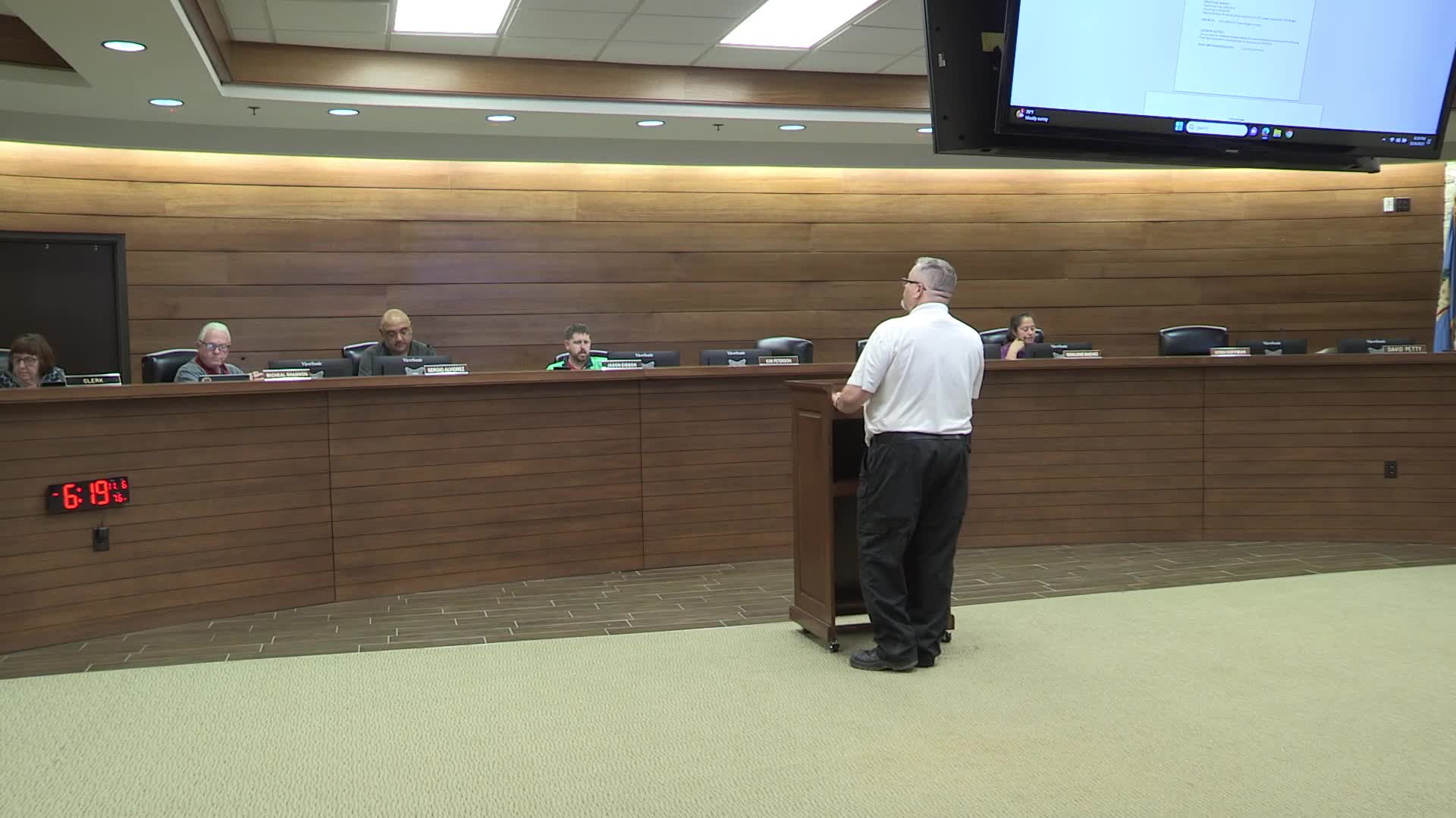 Guymon Council Accepts Emergency Response Grant, Funds Equipment and Training