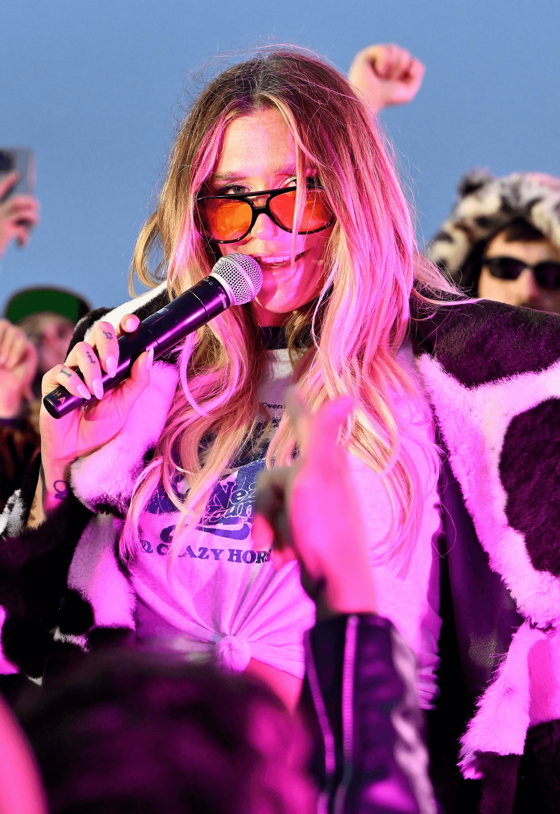 Kesha surprises fans with secret Presidio Tunnel Tops pop-up set