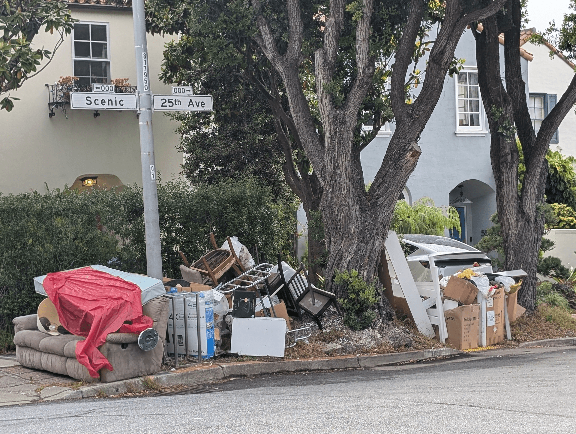 Trash outside Eileen Gu’s Sea Cliff home sparks 311 complaint