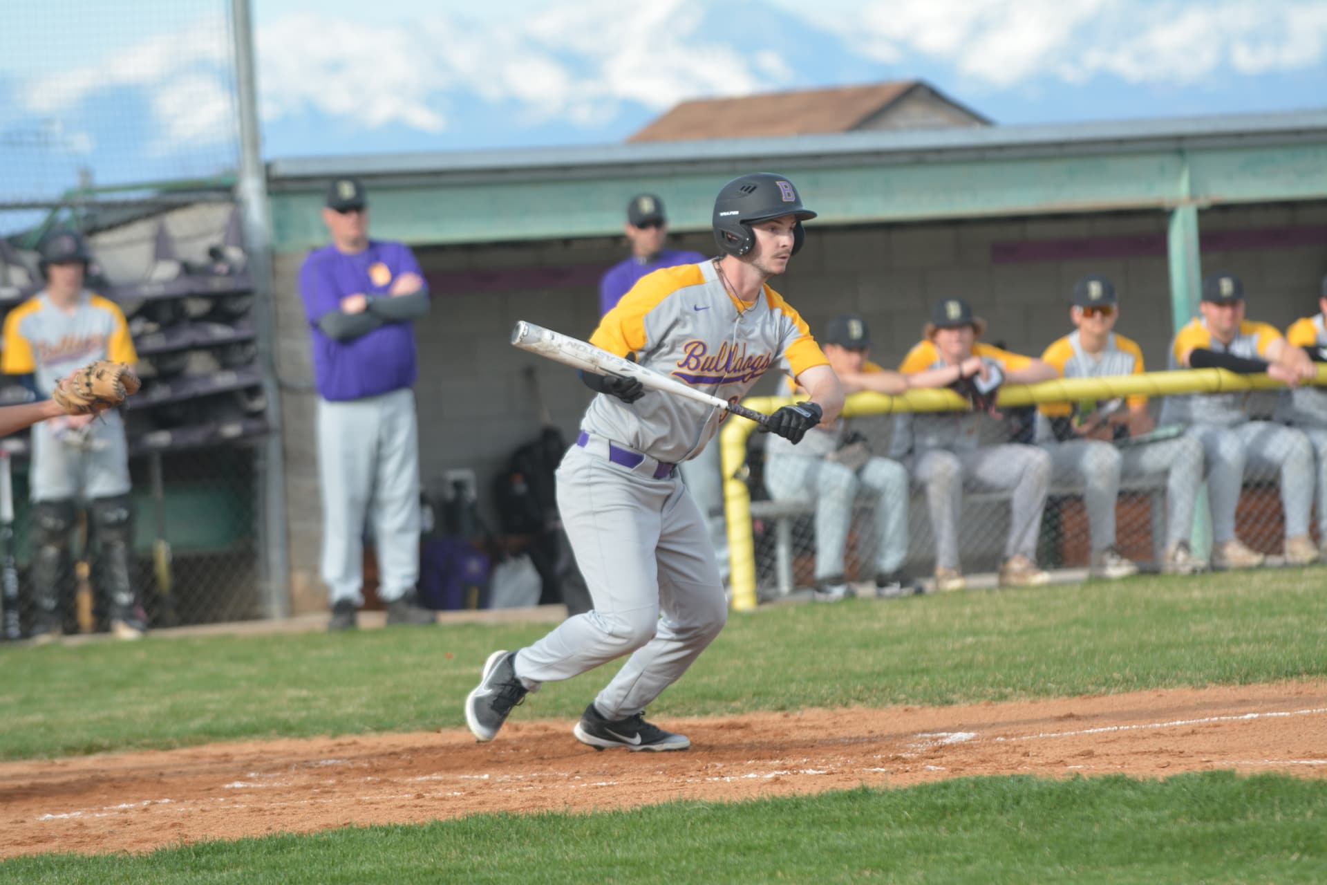 Baker teams fall 9-8 at Molalla after late rallies fade