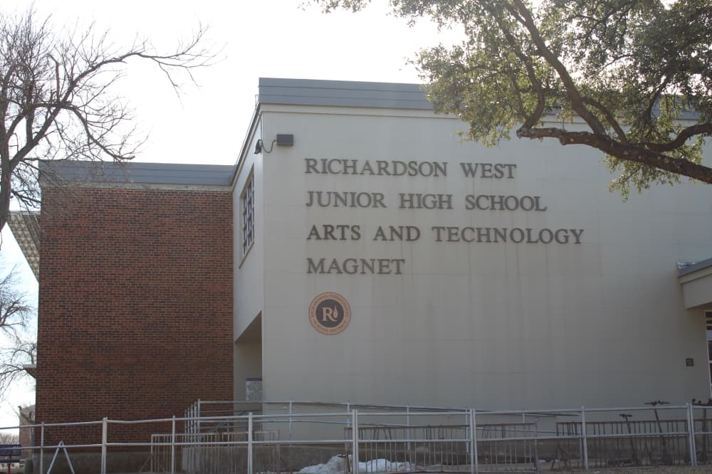 RISD drops block scheduling, saves $11.1 million in budget cuts