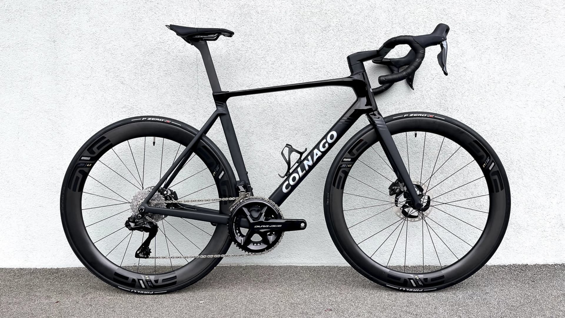 Colnago launches 2026 Dark Series: raw-carbon V5Rs and Y1Rs, 300 each