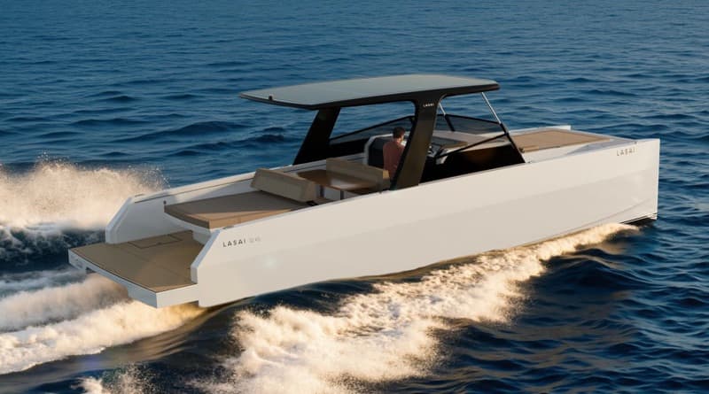 Lasai unveils 32KS, 32-foot solar-electric catamaran with twin 50 kW pods