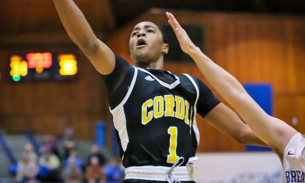 Perry County Central upsets Hazard 59-47 to win 54th District boys title