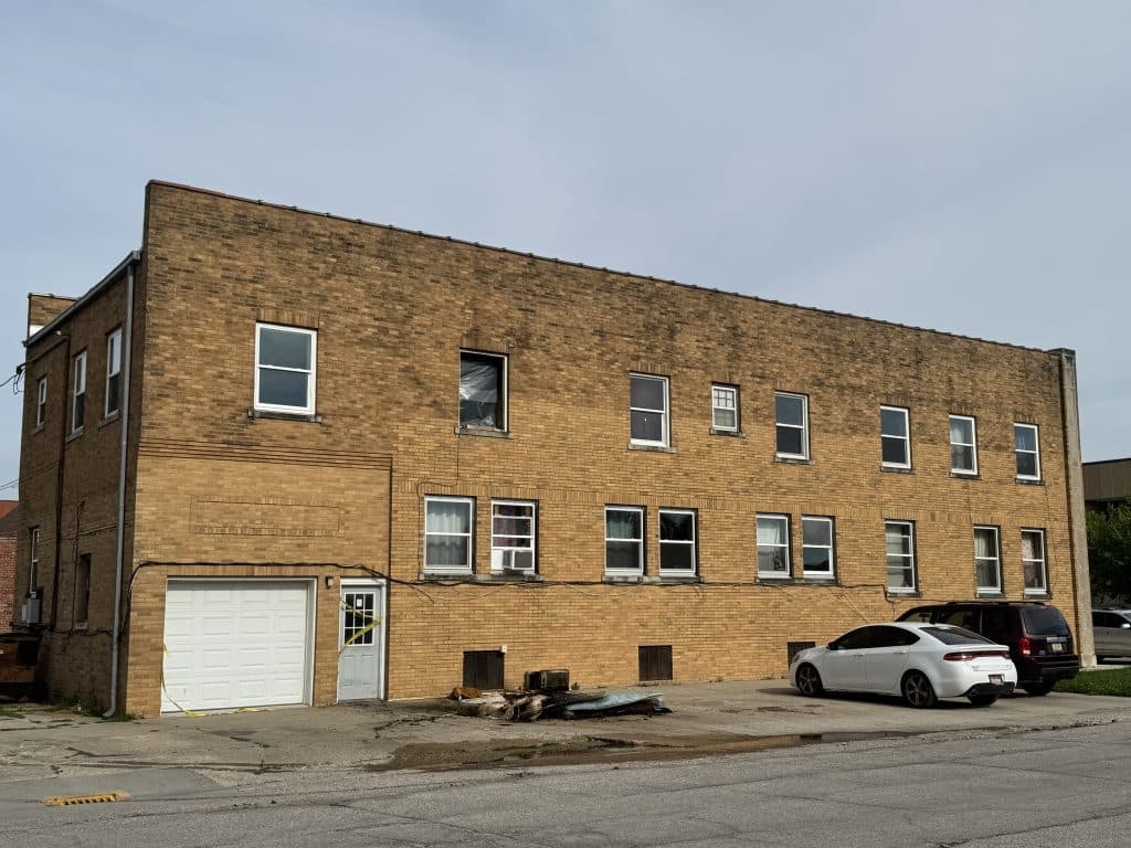 Electrical failure in air conditioner sparks Storm Lake apartment fire