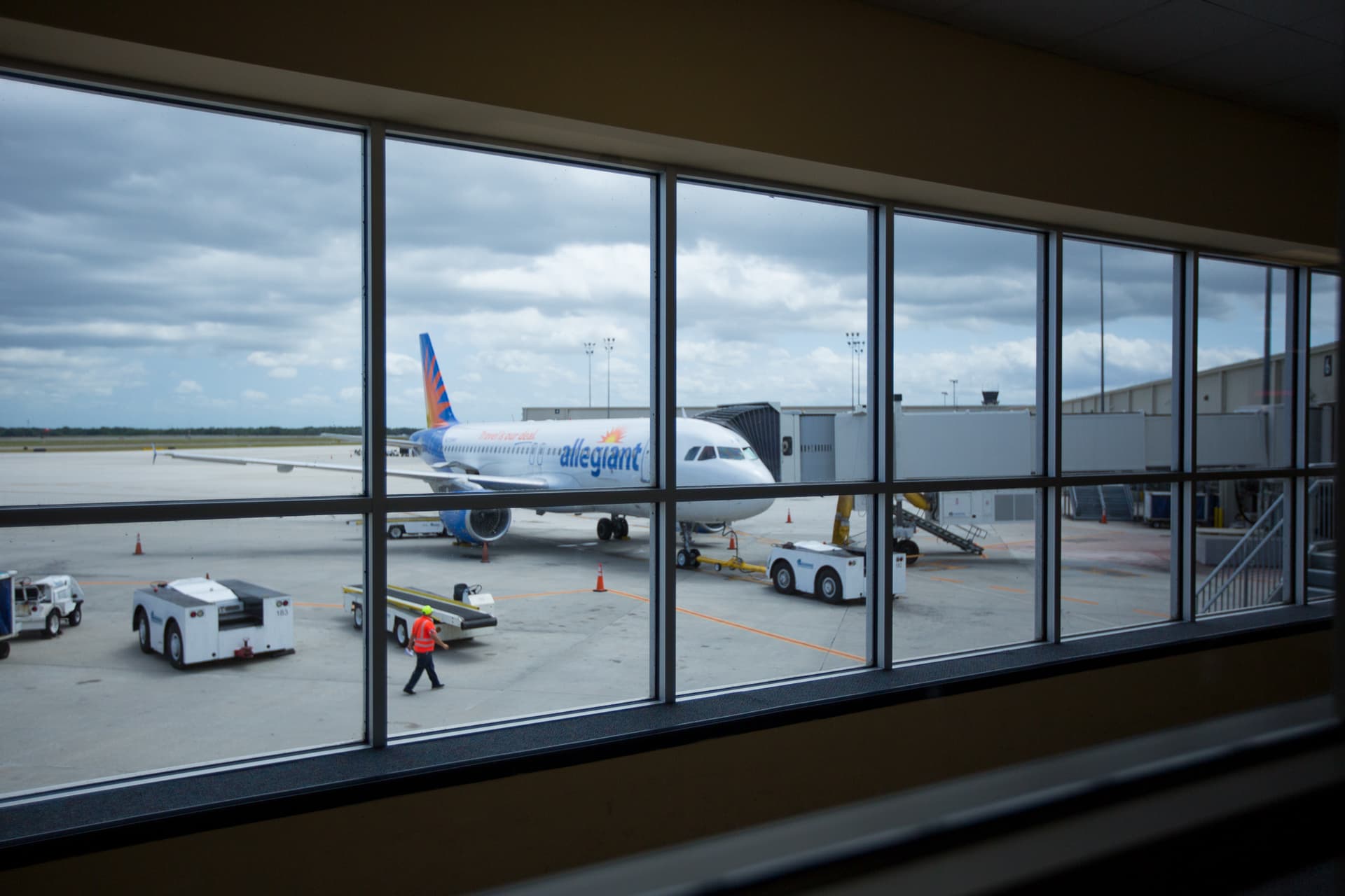 Orlando Sanford Airport, Seminole County's Local Travel and Economic Hub