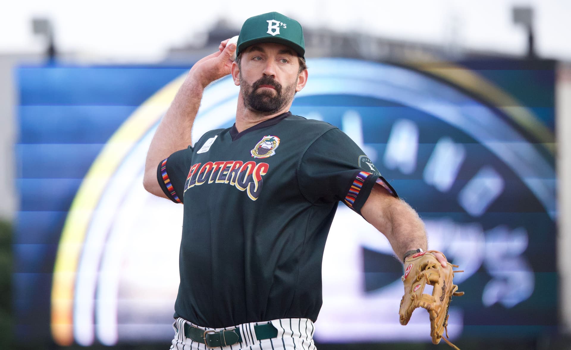 Liam Plunkett strikes out in baseball debut for Oakland Ballers