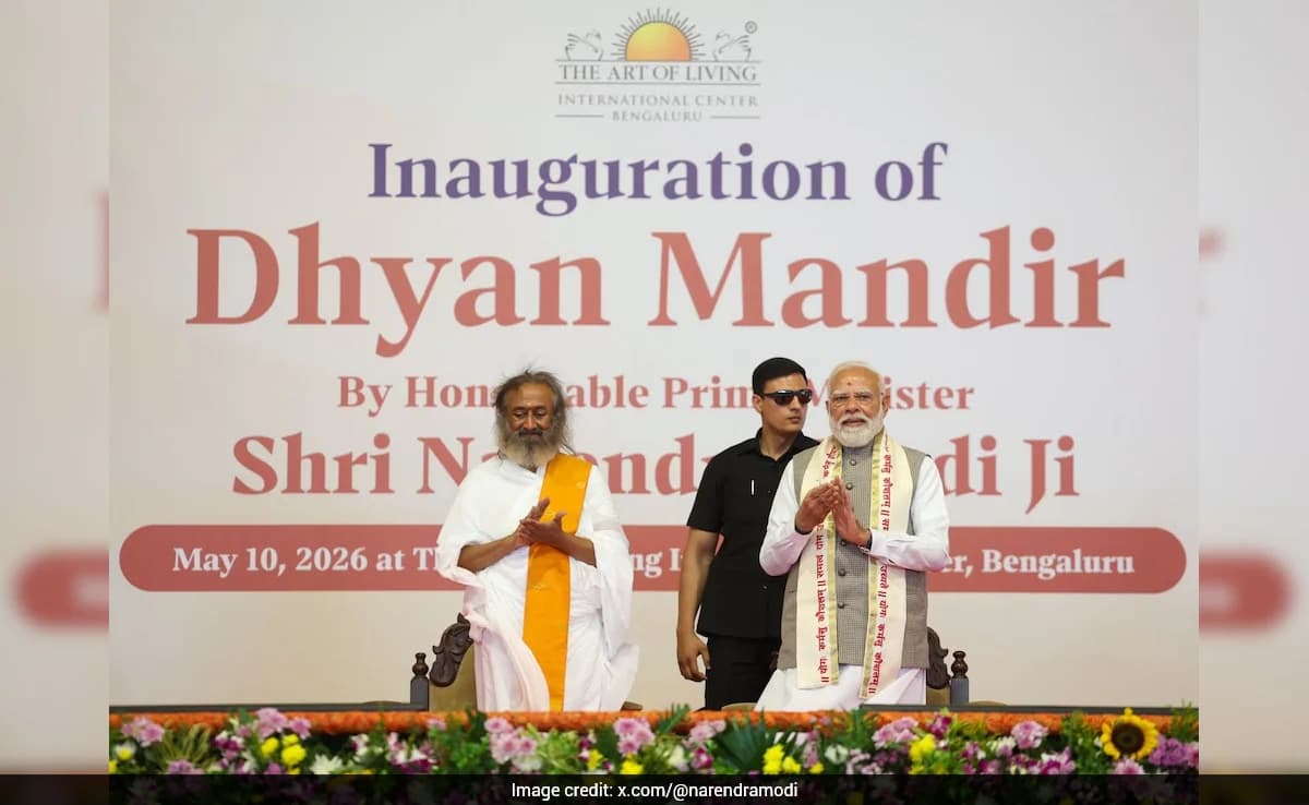 Modi Inaugurates Dhyan Mandir, Praises Art of Living’s Global Yoga Mission