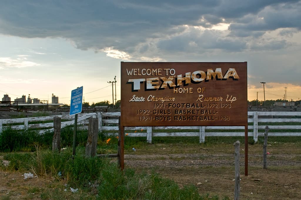 Texhoma's Cross-State Life Shapes Services, Schools, Local Economy