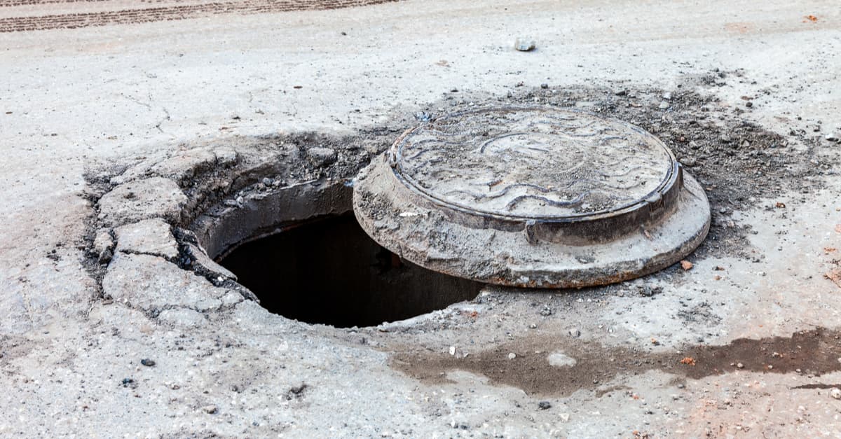 Sheridan Street between 12th and 13th closed Feb 25-27 for manhole replacements