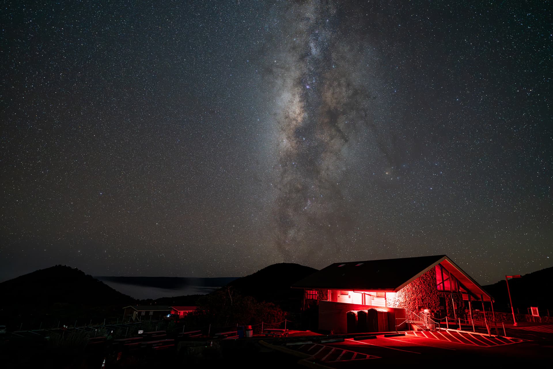 Astrophotographers debate focal length, speed and mount load for deep-sky imaging