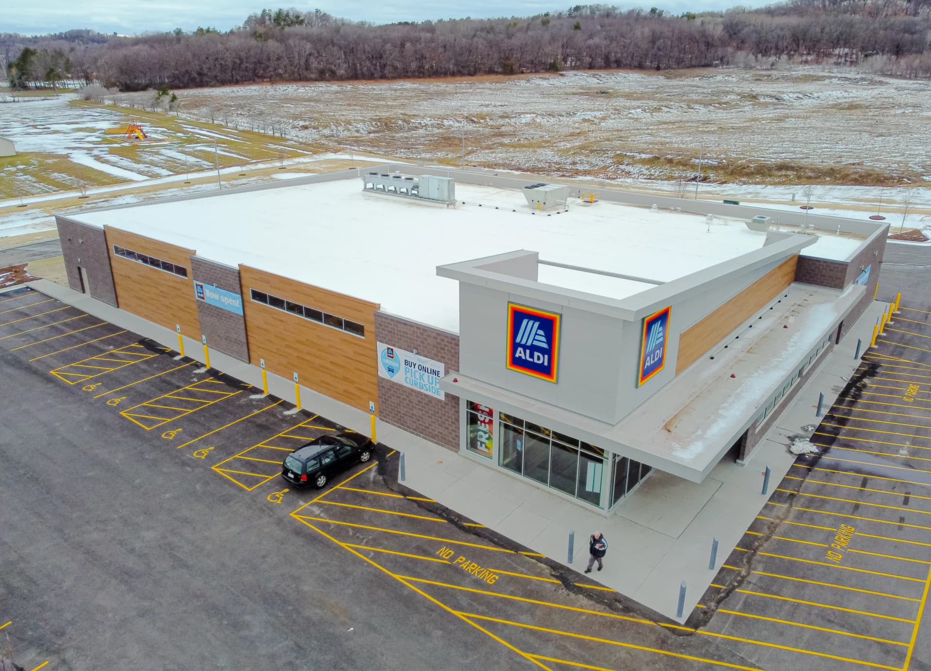 Aldi expansion ramps up hiring pressure for discount retailers