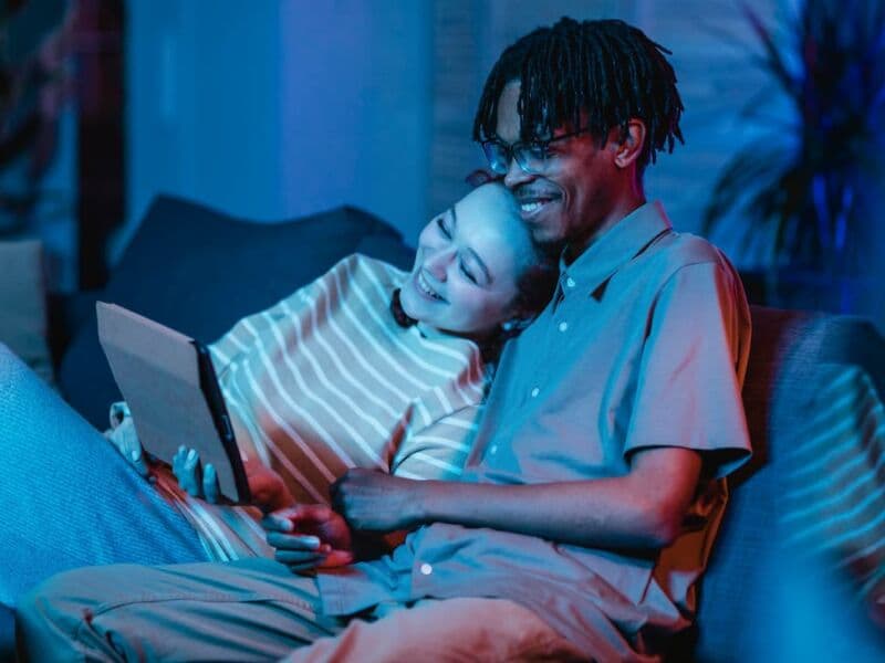 5 AI ways to make Valentine's gifts and dates more personal