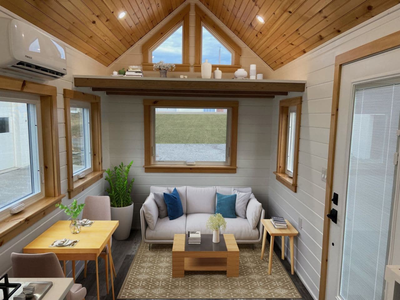 Long Island's 446-Square-Foot Studio Cottage Lists for Nearly $330K