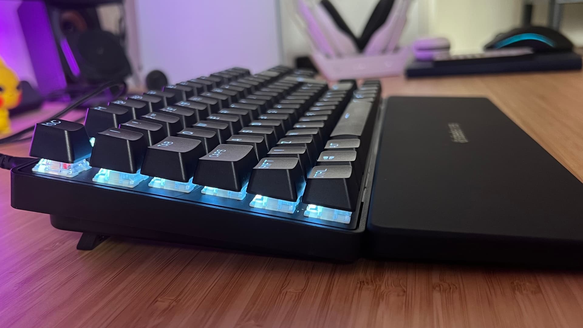 GamesRadar Names Apex Pro TKL Gen 3 Top Gaming Keyboard