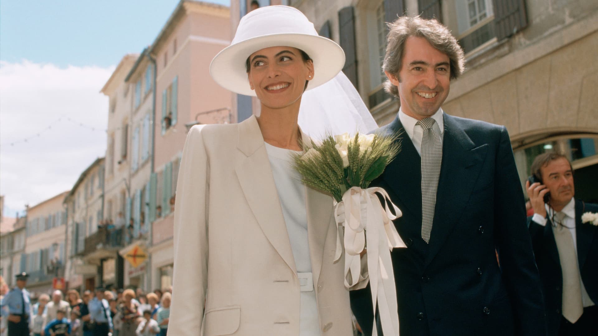 Marie Claire spotlights courthouse wedding dresses for low-key, high-impact vows