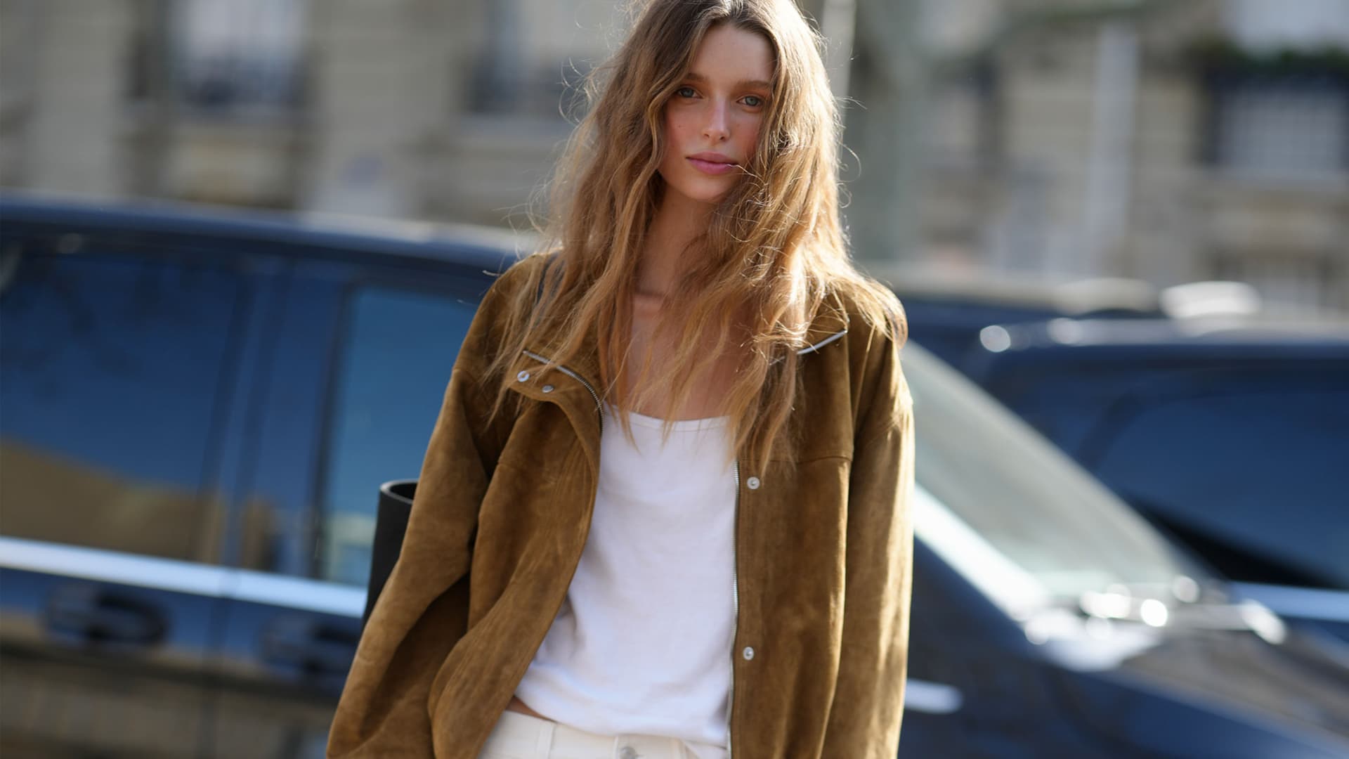 Paris Street Style Shows Capsule Wardrobe Staples with Sharp Contrasts