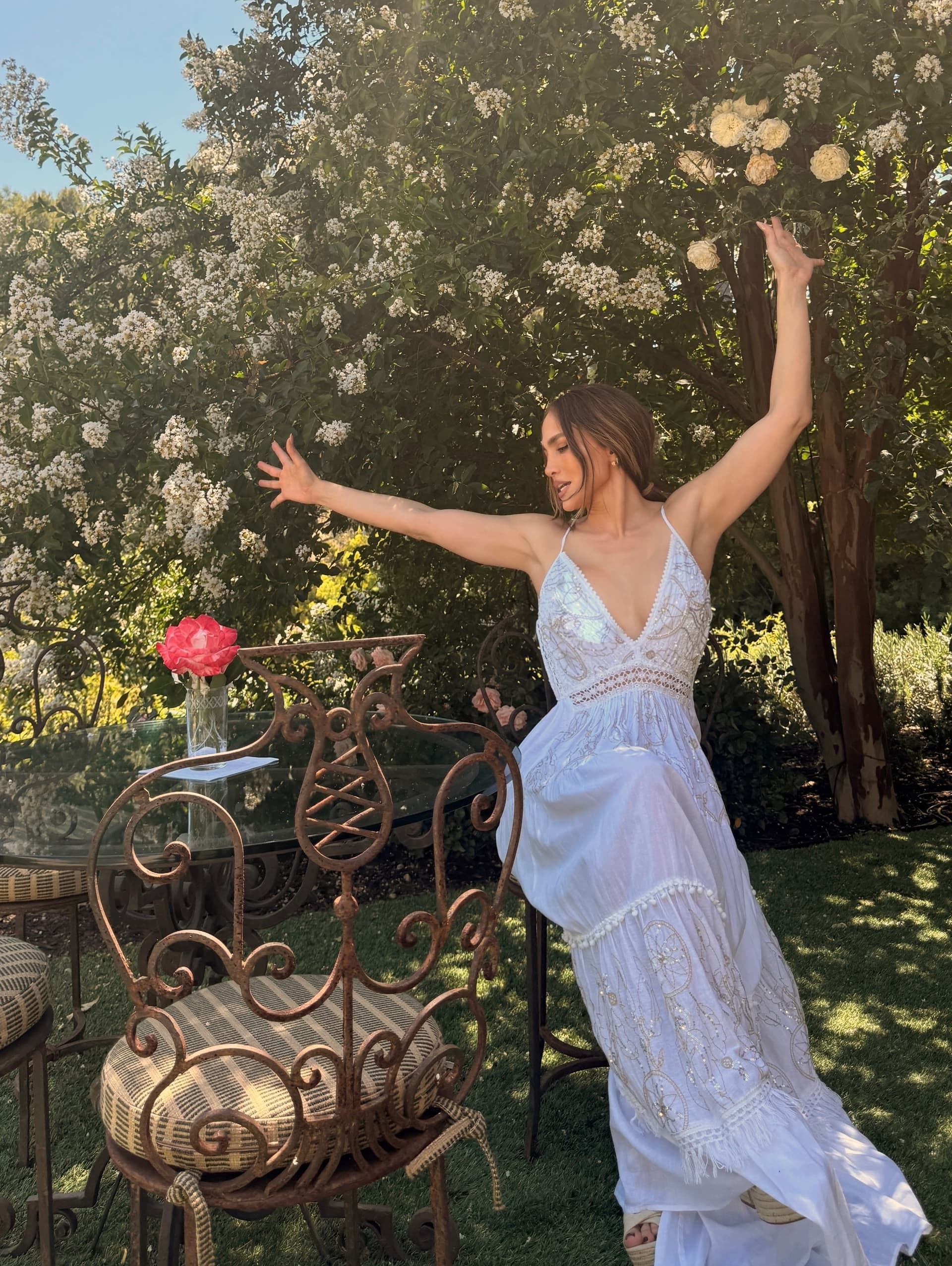 Jennifer Lopez makes raffia wedges feel fresh for summer dressing