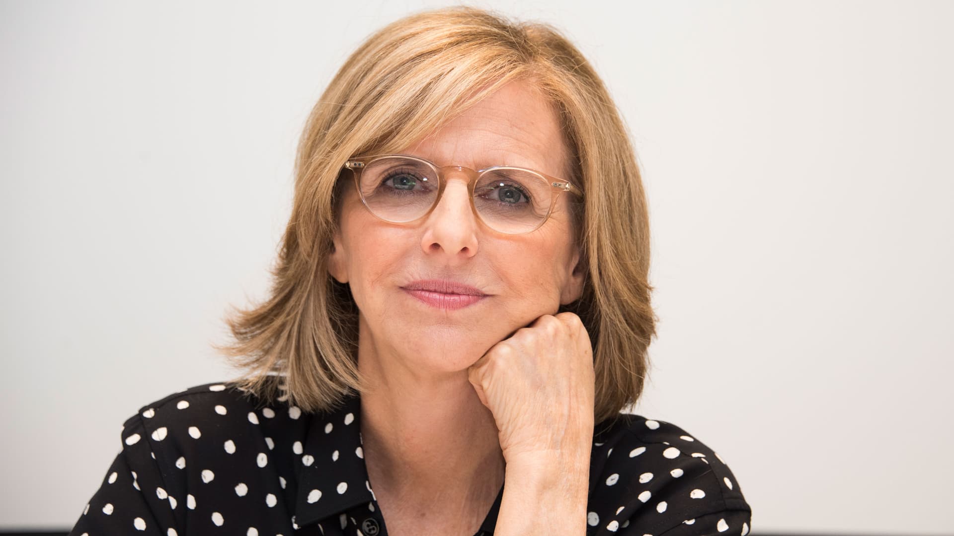 Nancy Meyers' Porch Proves Coastal Grandmother Style Belongs Outside This Spring