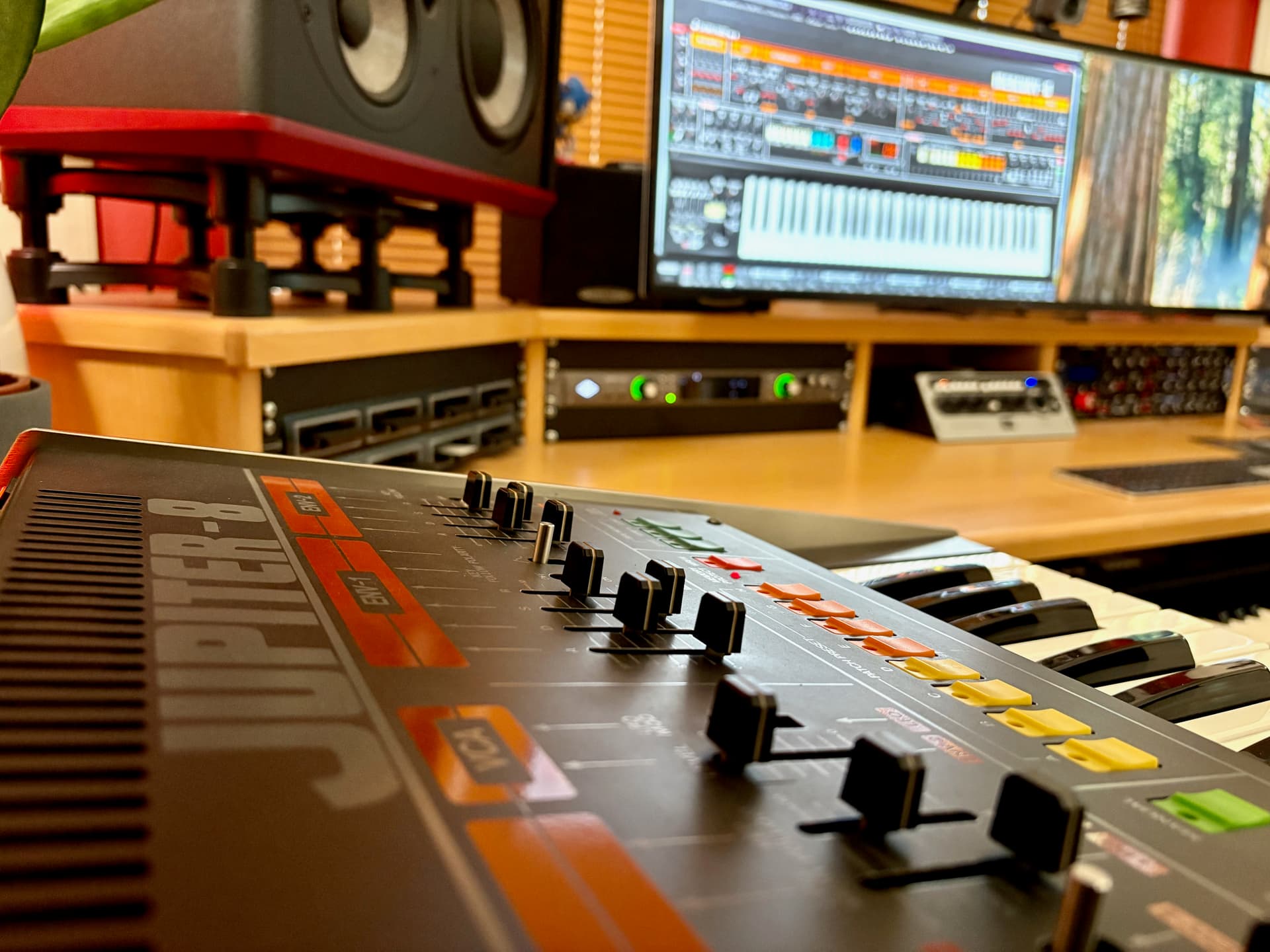 Cherry Audio Mercury 8 delivers Jupiter 8 sounds, modern workflow tools
