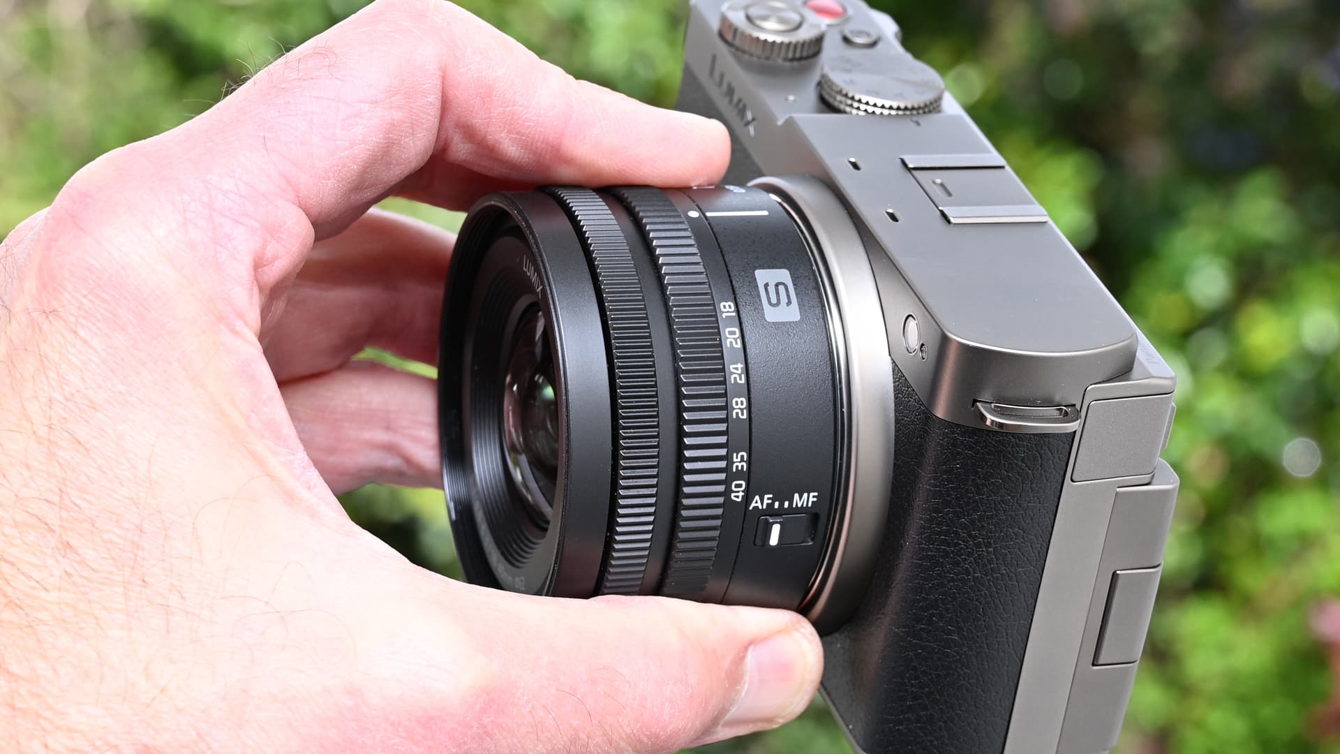 Panasonic’s tiny 18-40mm zoom makes full-frame cameras far more portable